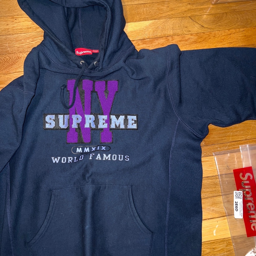 Supreme NYC Hoody